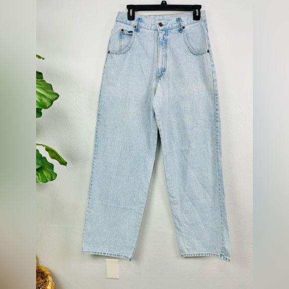 Vintage Denim - Vintage Extra Value Solo Semore Light Wash Blue Jeans Size 30